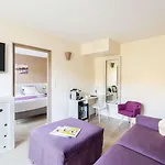 Western La Rade Cassis
