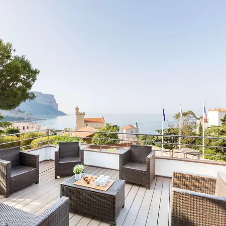 Western La Rade 酒店 3*