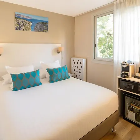 Western La Rade 酒店 卡西斯