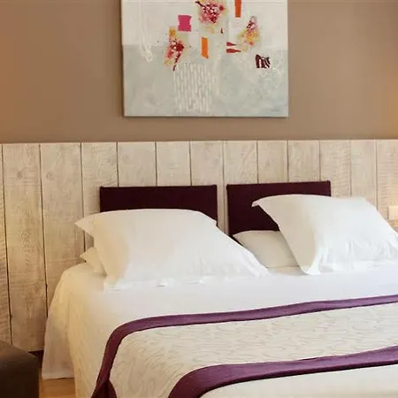 酒店 Western La Rade 3*