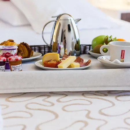 מלון Western La Rade קסיס