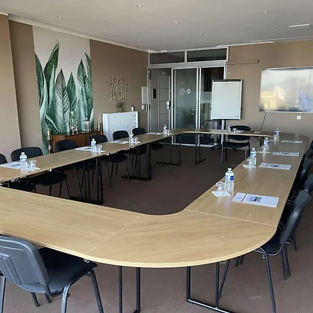 Western La Rade קסיס