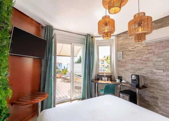 Western La Rade Hotel Cassis