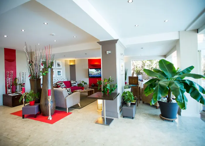 Western La Rade Cassis